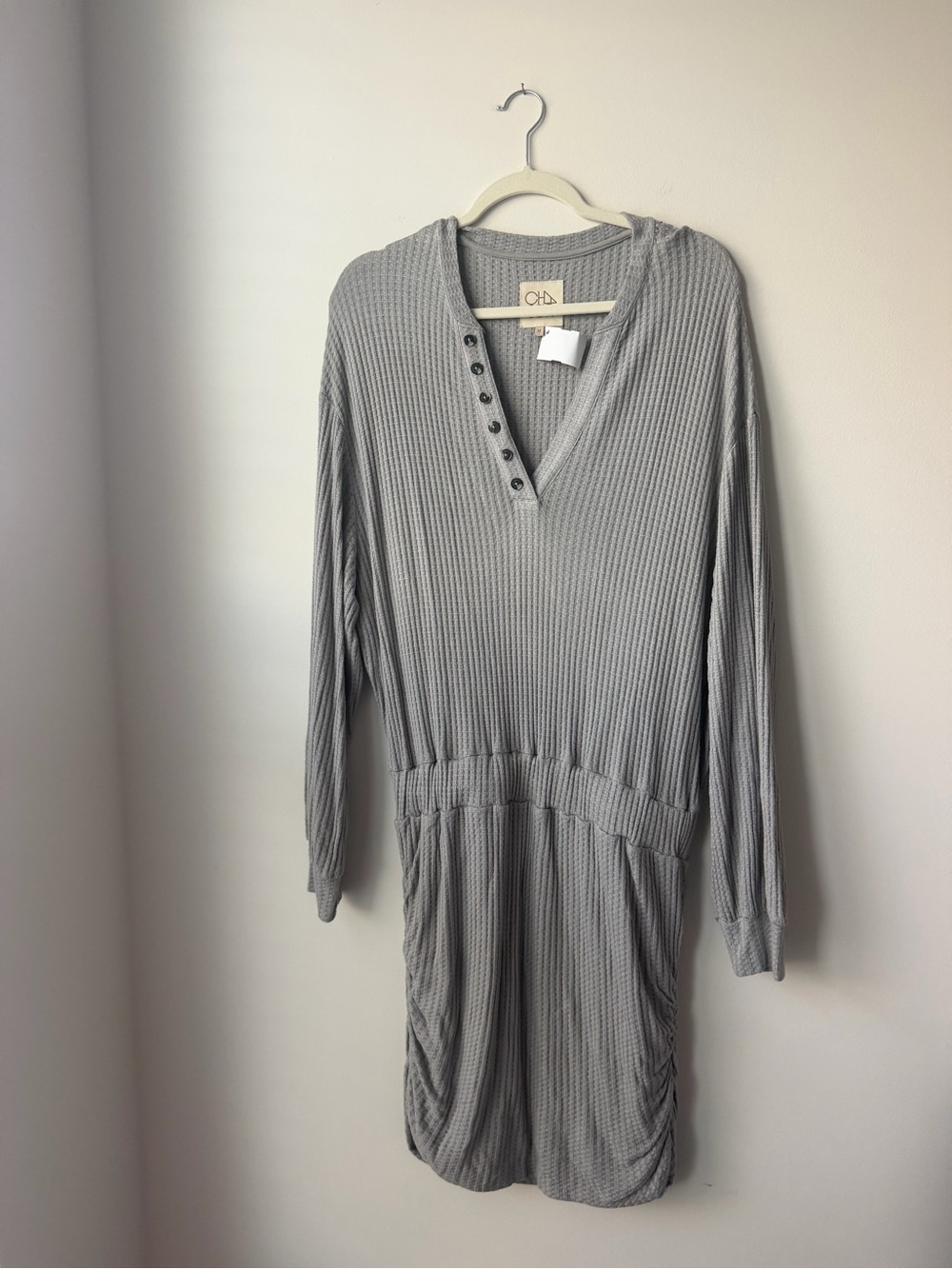 Chaser Gray Waffle Knit Button V-Neck Tunic Dress